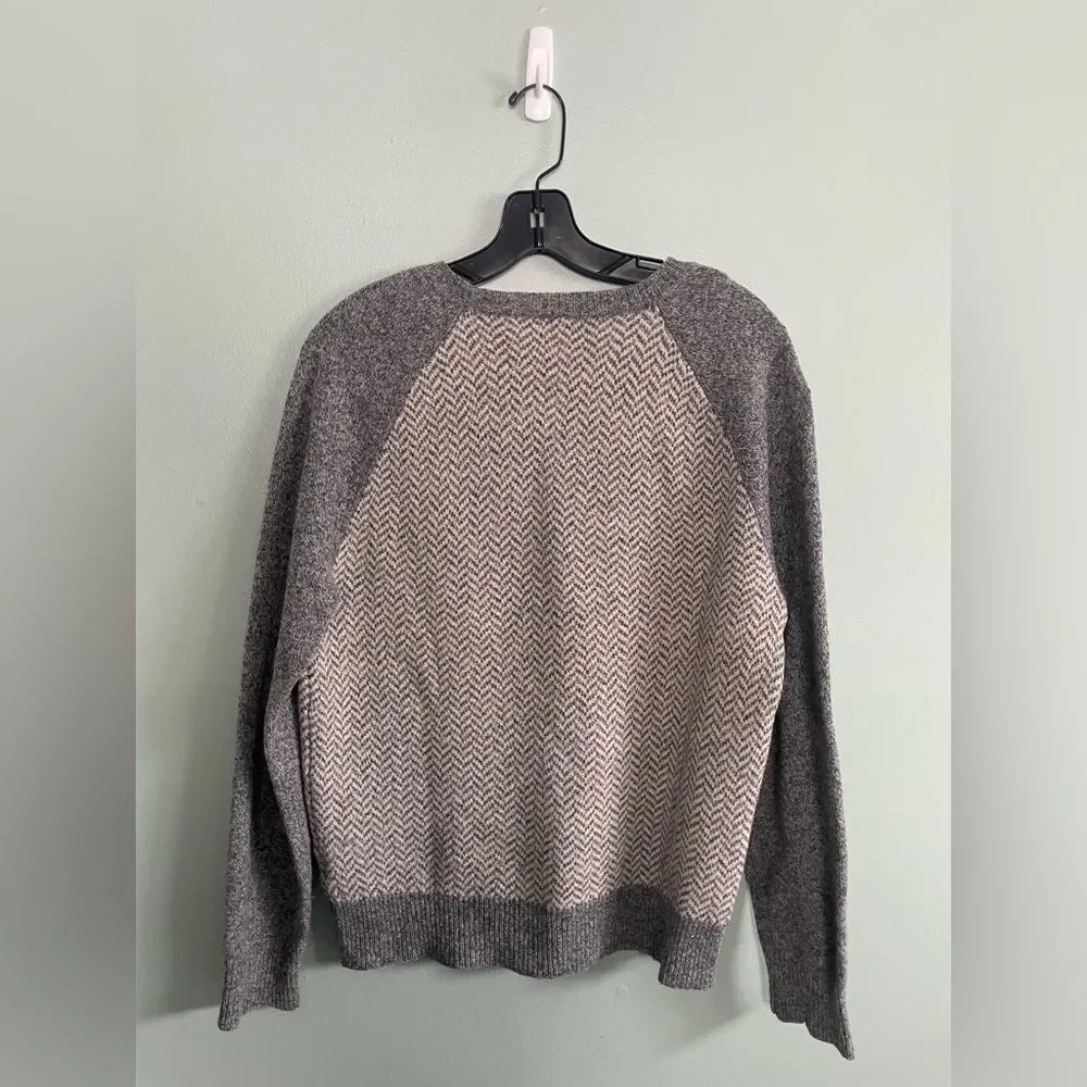 J.Crew Black Label Mens Lambswool Gray Chevron Pullover Knit Sweater Size Small